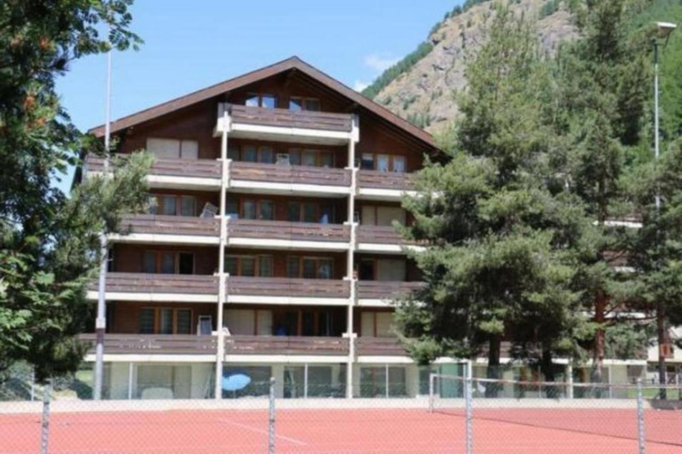 Monte Rosa Taesch, Mit Wellness Bereich *
